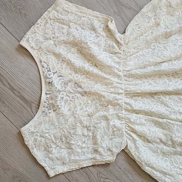 Jordan Taylor Romantic Feminine Sheer Lace Stretchy Blouse No Lining, Large - Picture 10 of 11